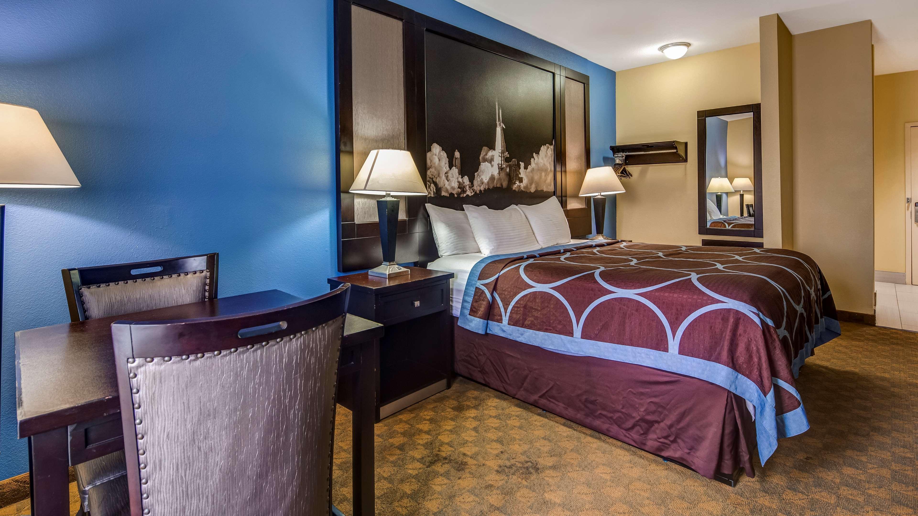 Surestay Plus Hotel By Best Western Alvin Buitenkant foto