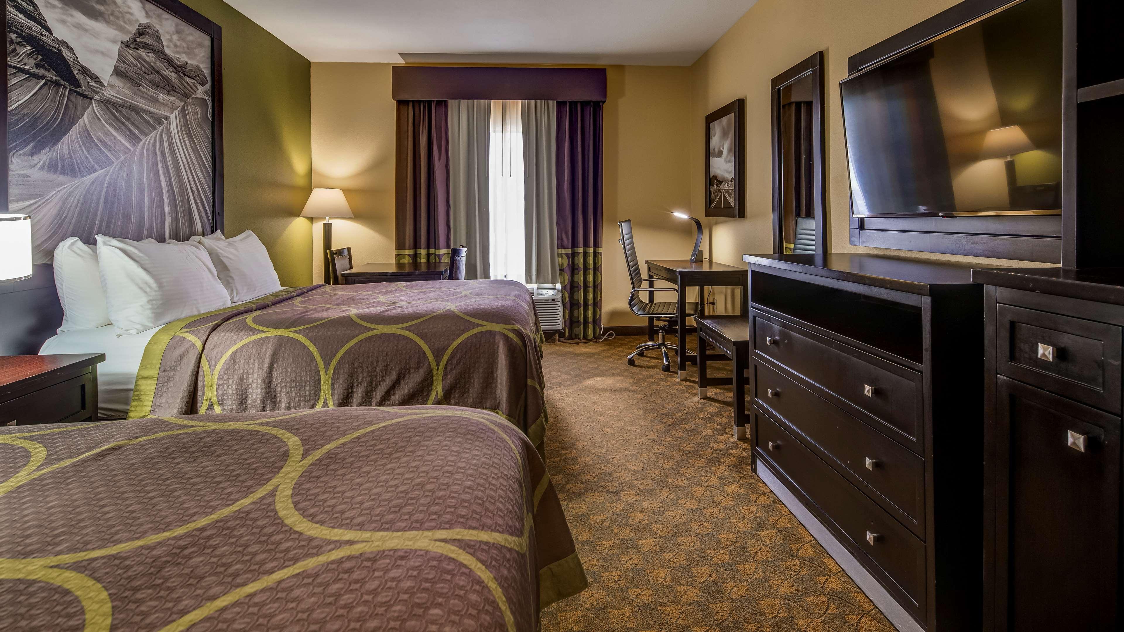 Surestay Plus Hotel By Best Western Alvin Buitenkant foto
