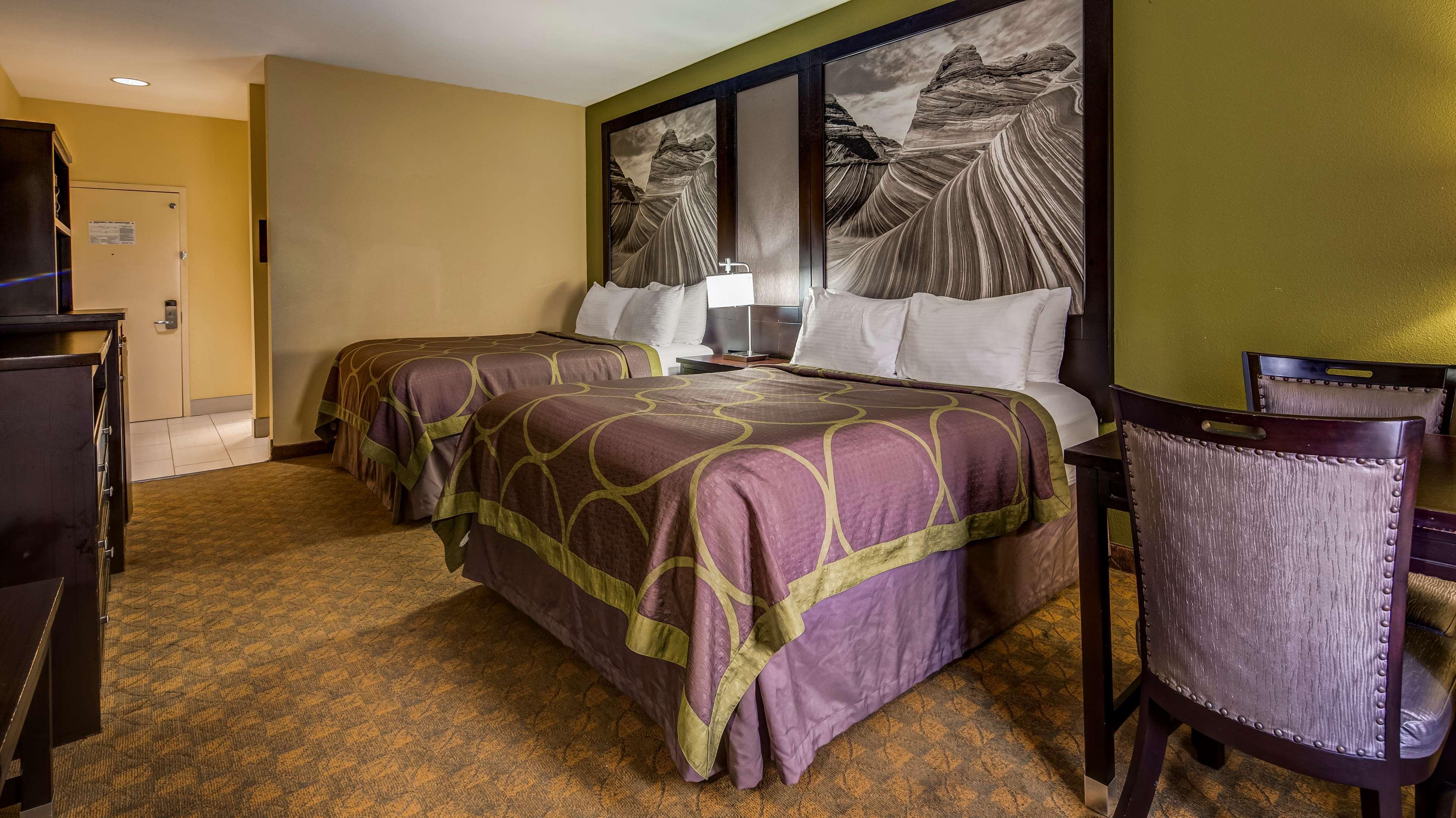 Surestay Plus Hotel By Best Western Alvin Buitenkant foto